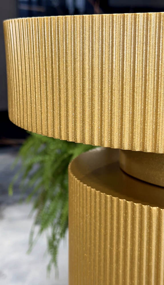 Раковина накладная рифленая SOLE Corian 400*130 GOLD + Пьедестал для раковины рифленый Corian 300*720 GOLD Раковина накладная рифленая SOLE Corian 400*130 GOLD + Пьедестал для раковины рифленый Corian 300*720 GOLD