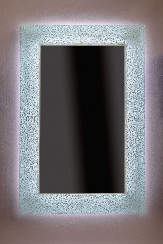 Зеркало AURA 60*90 белое, с подсветкой